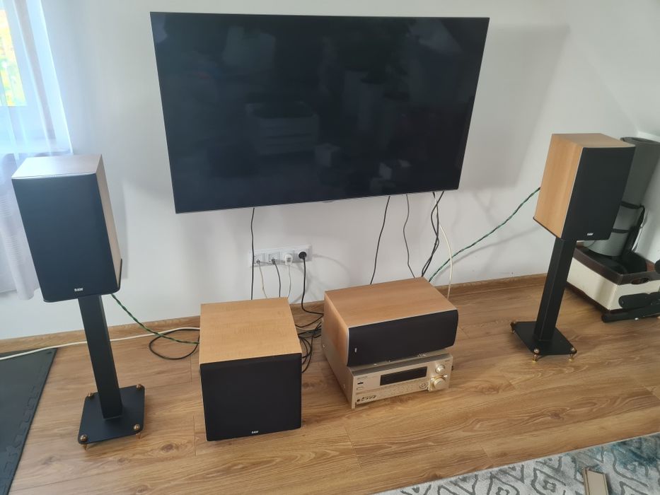 Zestaw kolumn kina domowego B&W Bowers&Wilkins