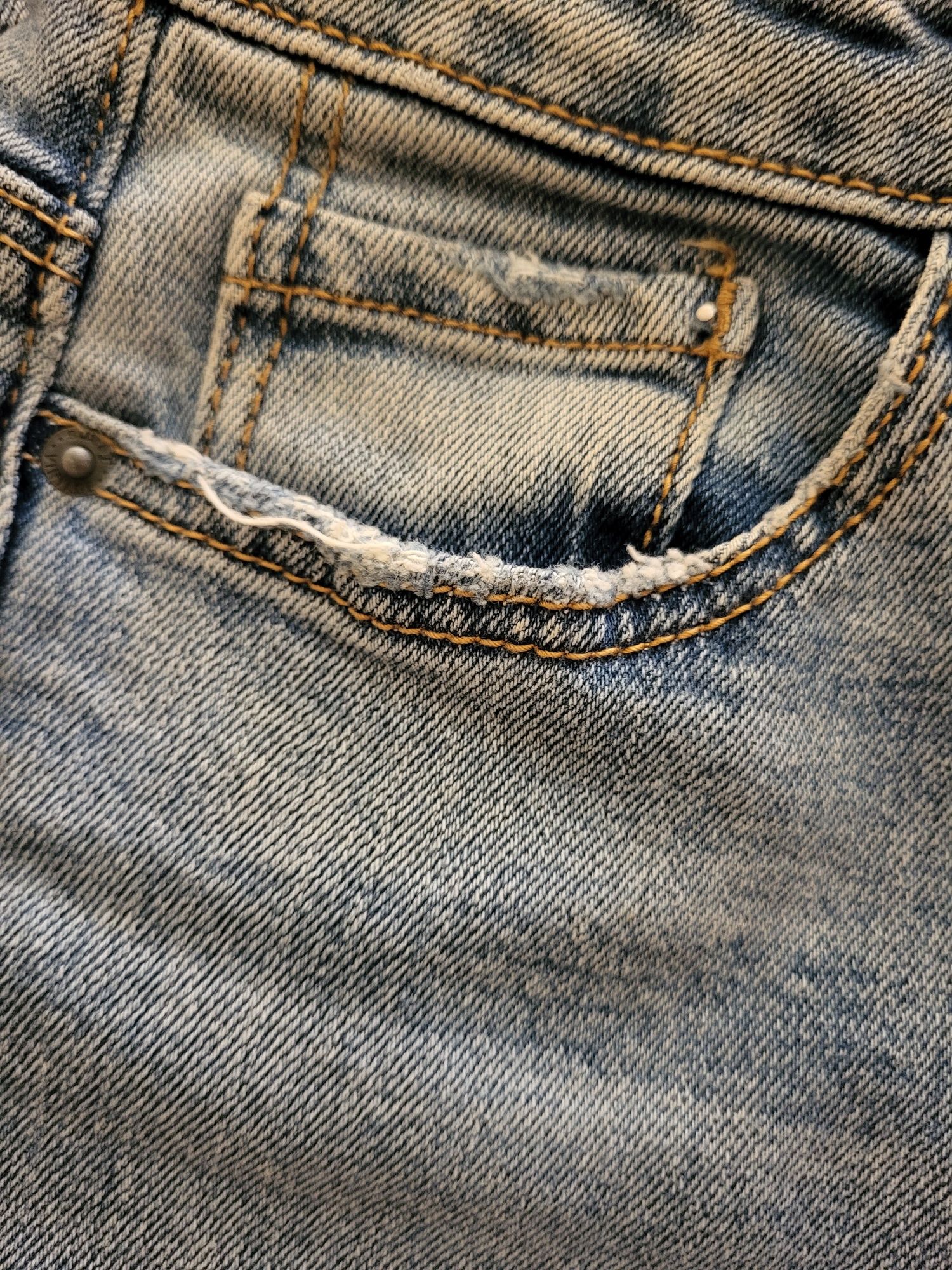 Джинсы Stradivarius New