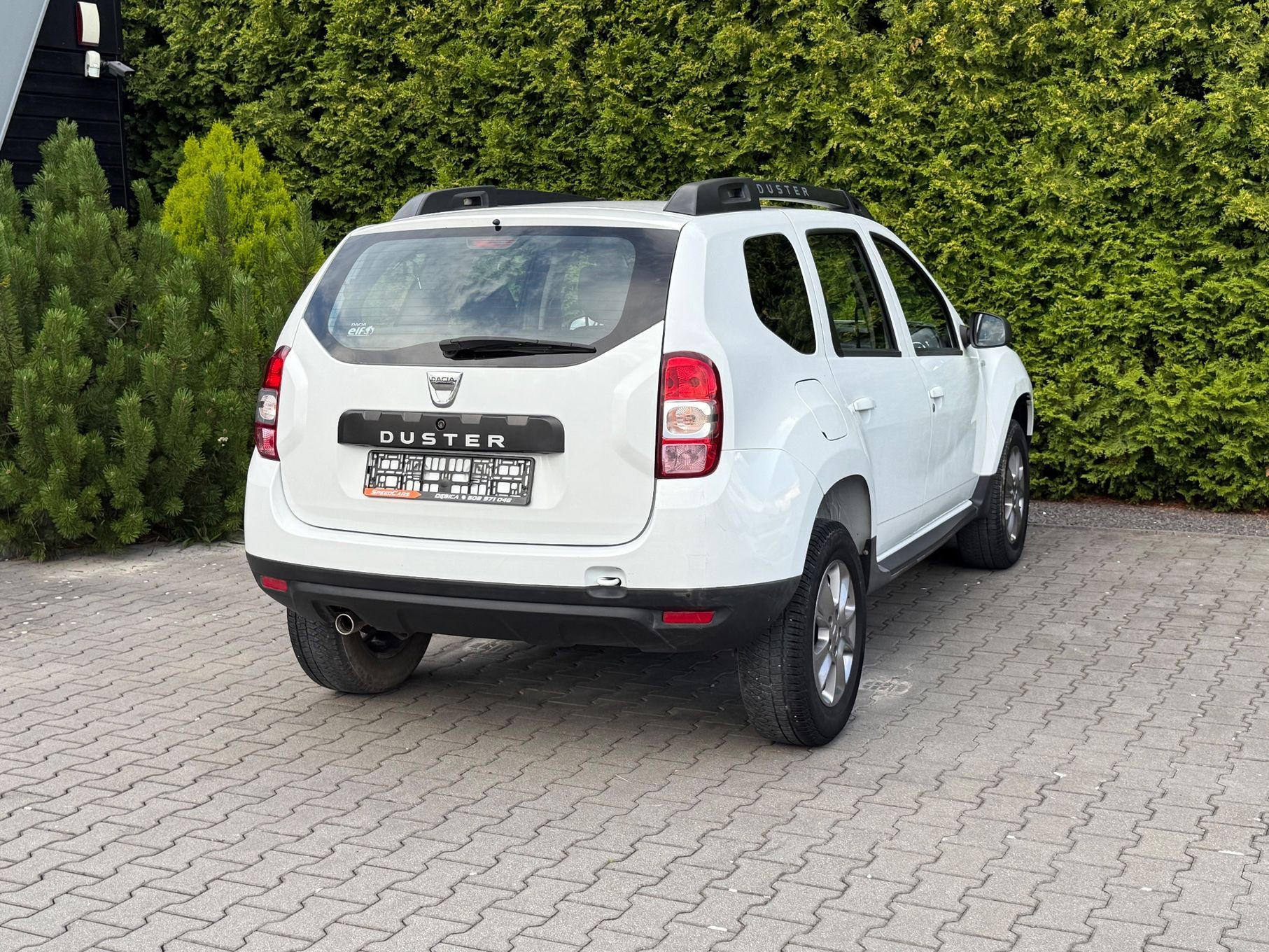 Dacia Duster 1.6 benzyna + LPG LIFT zero korozji Navi Klima