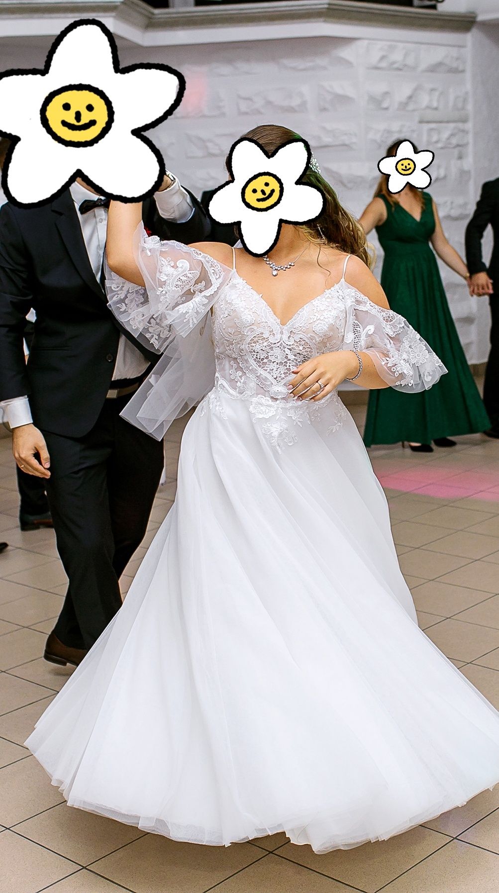 Suknia ślubna z salonu Catherine 40