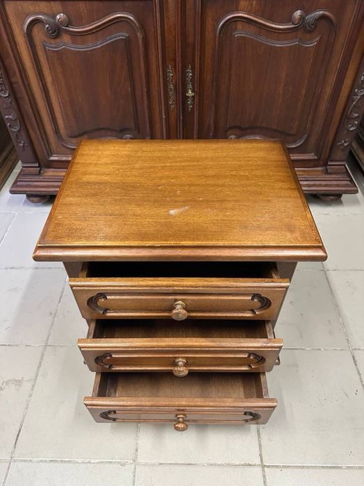 Тумба приліжкова дуб 3643 комод дерево 3644