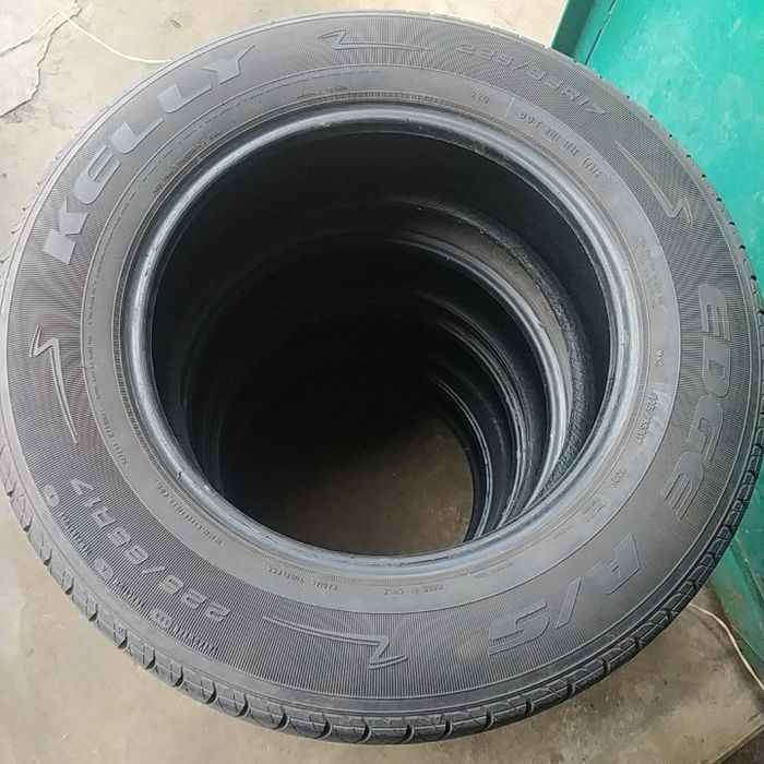 Скати резина автошини 225/65  R-17