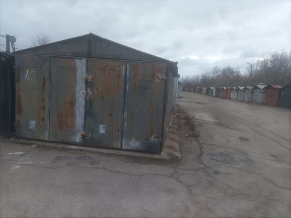 Продам мет.гараж гск23