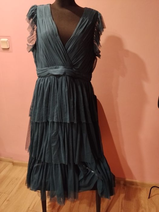 Sukienka butelkowa z siatką