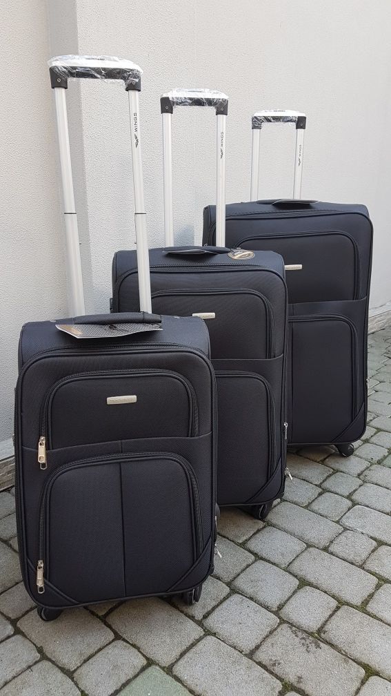 WINGS 214 Польща на 4-х колесах валізи чемоданы сумки на колесах