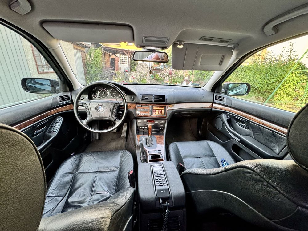 BMW E39 3.5L | WBADN21020GR72653 | 218 tys. km |