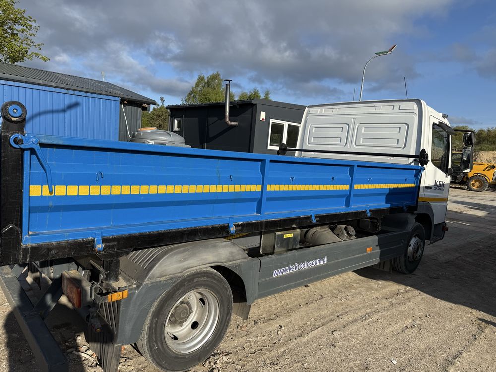Mercedes Atego wywrotka