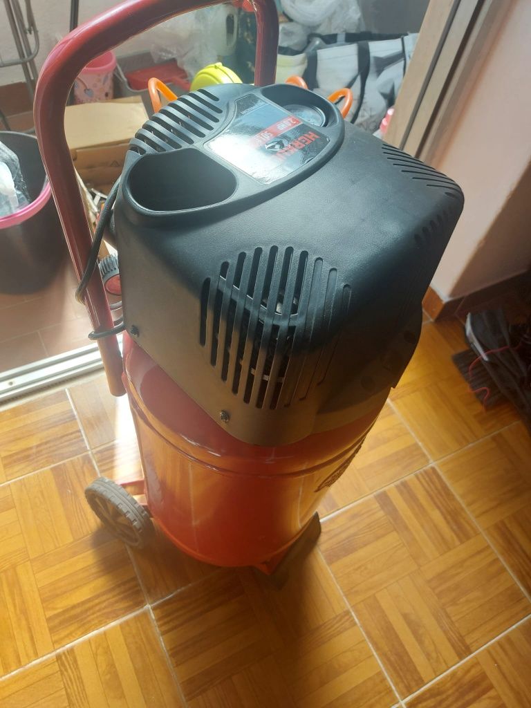 Compressor de Ar Herkules 50L – Potente e Fiável