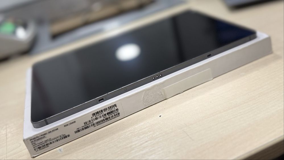 Планшет Samsung Galaxy Tab S9 FE 5G 8/256GB Gray (SM-X516)