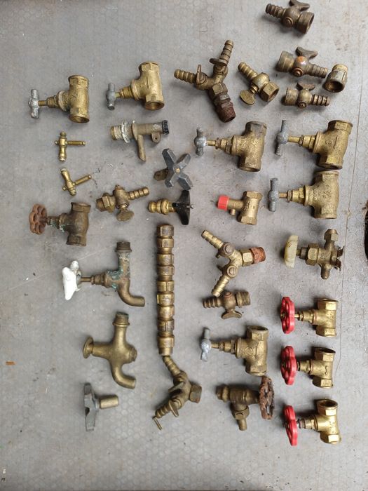 Mosiężne zawory, trójnik, łącznik mosiądz PRL Vintage