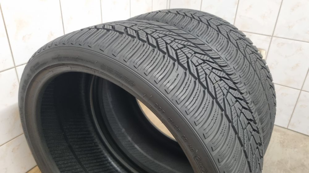 2 opony zimowe 235/35 R19 91W XL Hankook Winter I'Cept evo3
