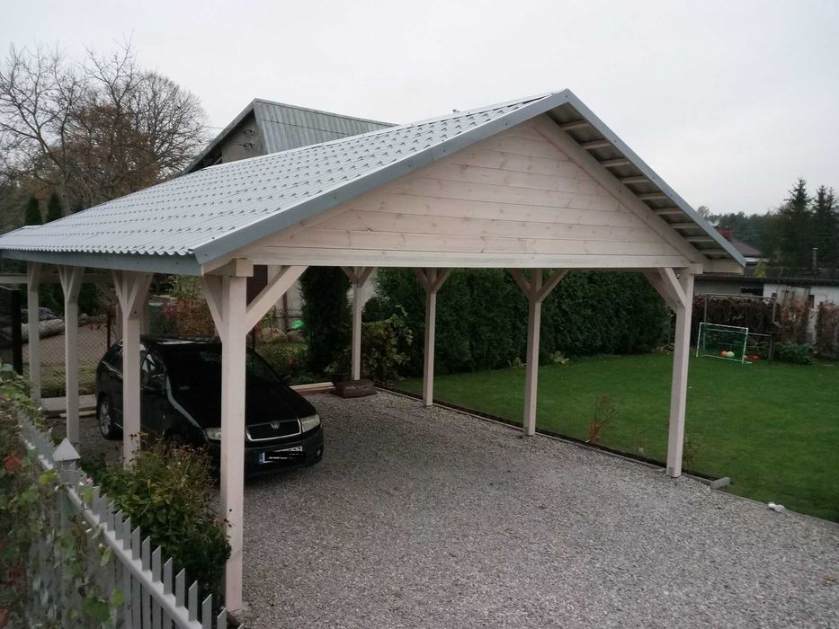 Wiata, zadaszenie na samochód z drewna garaż