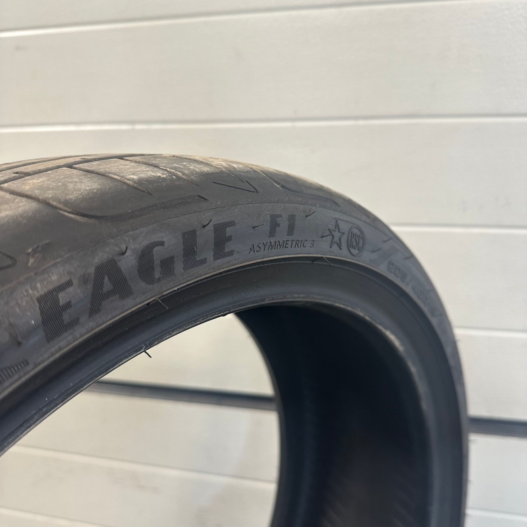 Opony GoodYear Eagle F1 Asymmetric 3 - 205/40/18 RSC