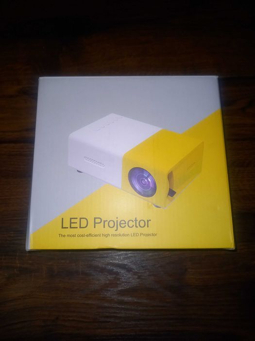 Продам проектор. Новий.