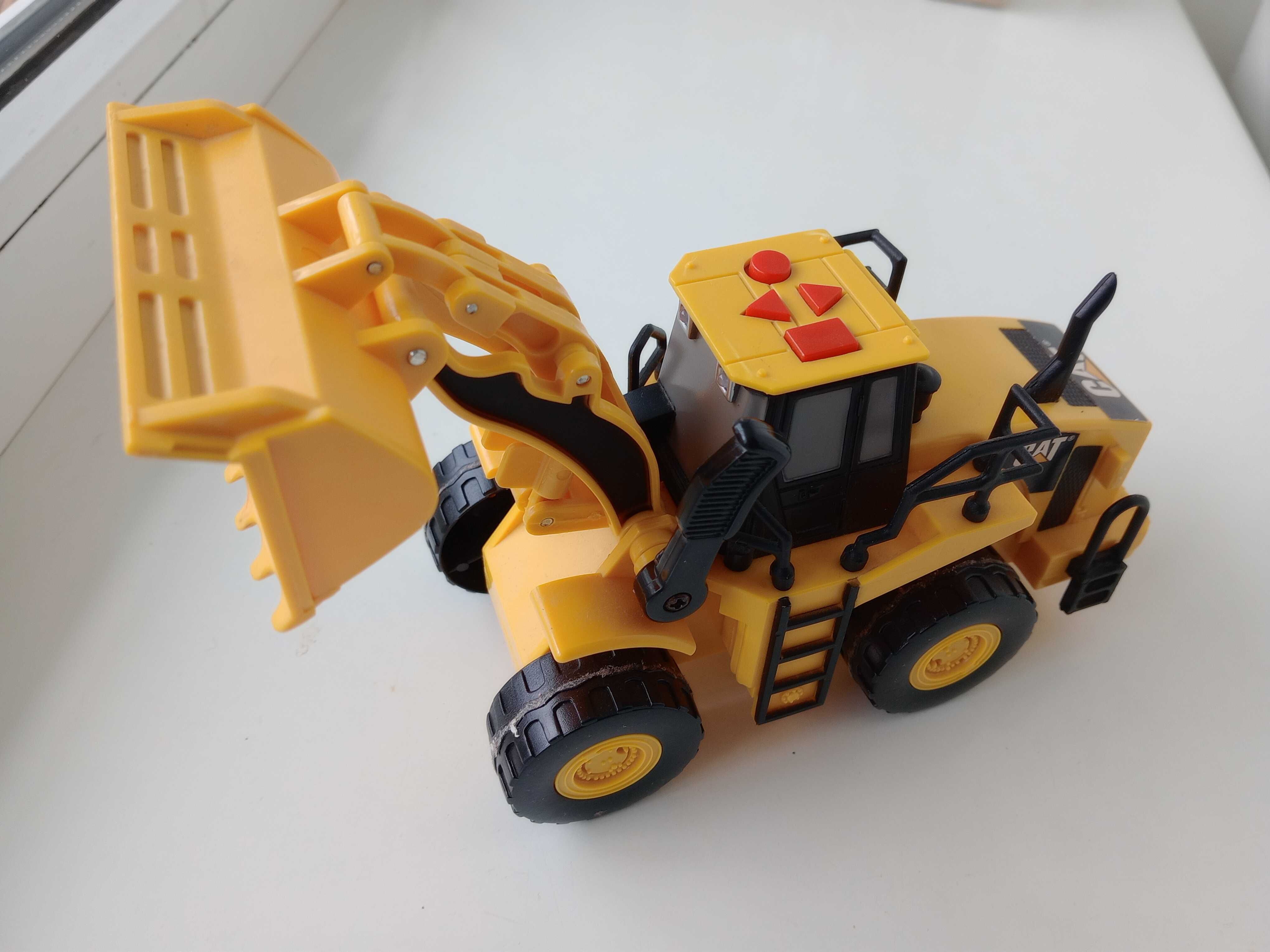 Игрушка брендовый погрузчик CAT Caterpillar Toy State свет звук