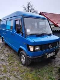 Продам Mercedes 208D