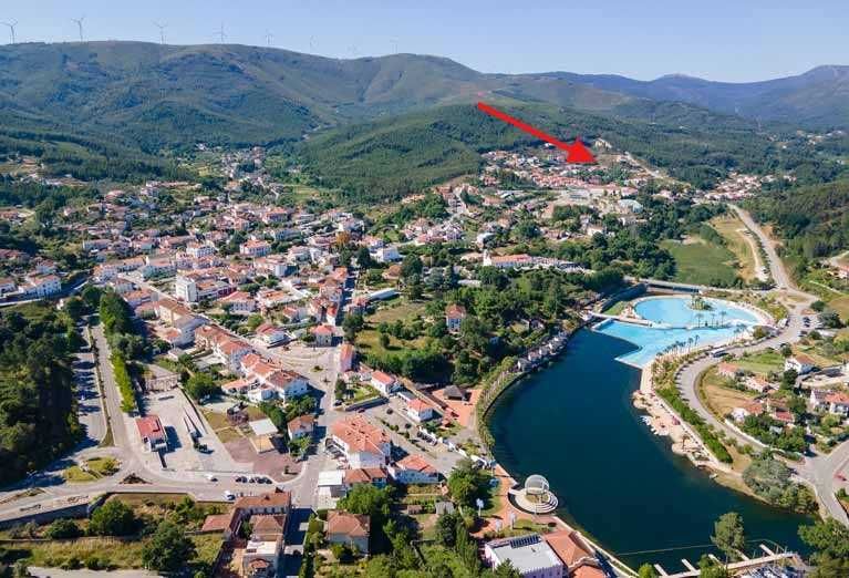 Terreno Urbano 1.400 m² – Castanheira de Pêra