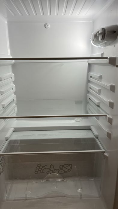 Холодильник Zanussi