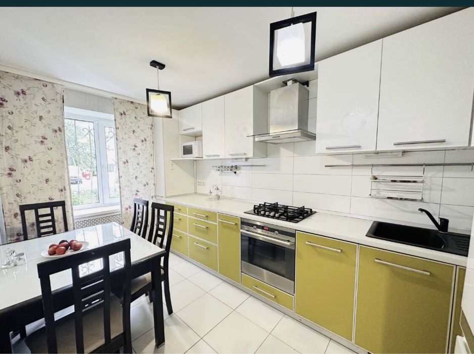 Подобова оренда квартири Вокзальна