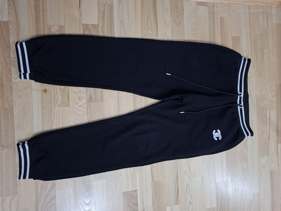 Damskie dresowe spodnie