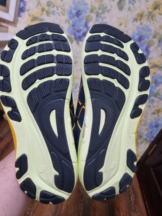 Оригінал 100% чоловічі кросівки asics gel kayano 31   eur 43.5