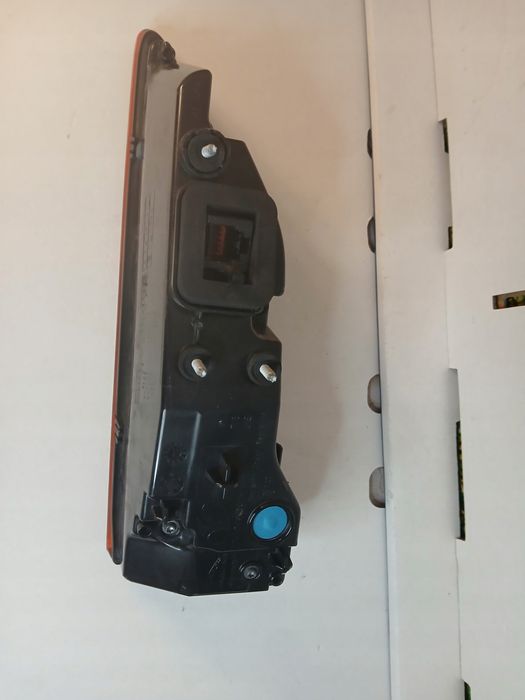 CAŁA ŁADNA Lampa tył tylna lewa JAGUAR I-PACE J9D3-13A420 CB