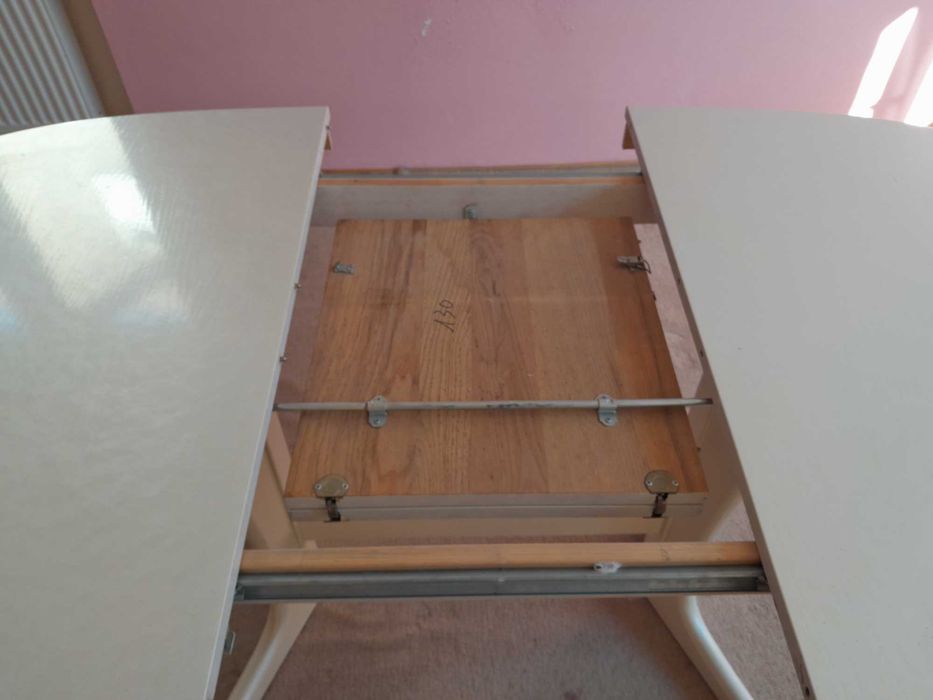 Biały stół + 6 krzeseł