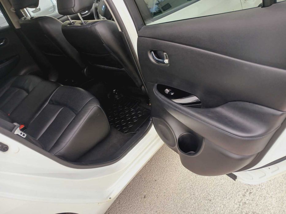 Nissan Leaf 24кВт 2015 рік, Текна, рідний пробіг