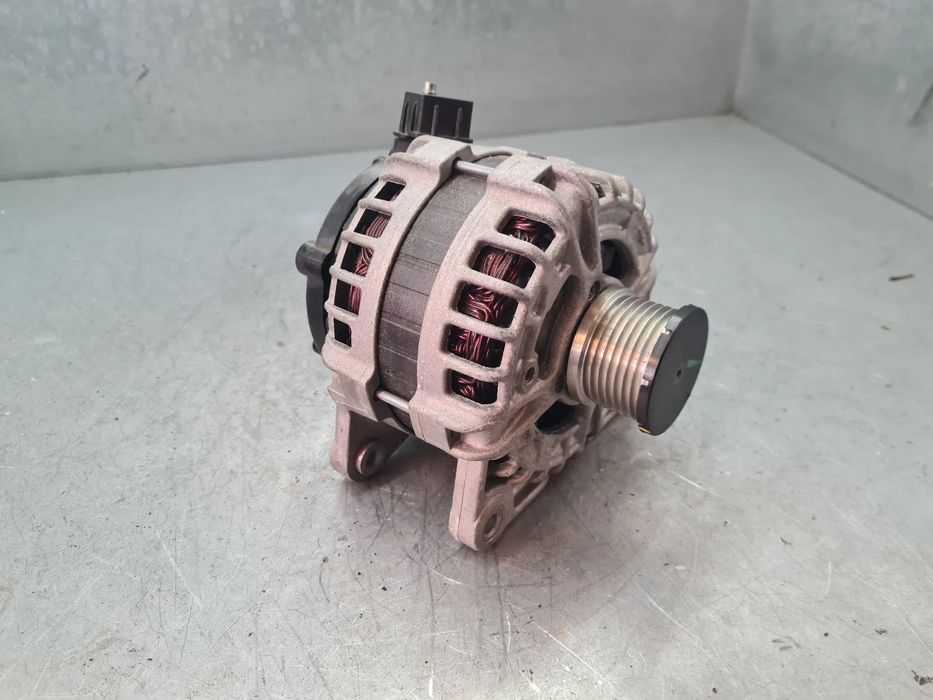 Alternador DACIA Sandero III