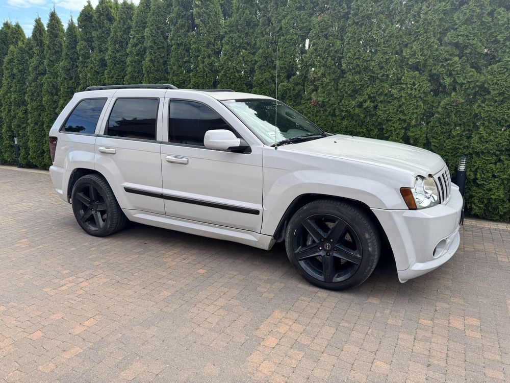 Jeep Grand Cherokee SRT8 6.1 V8 HEMI