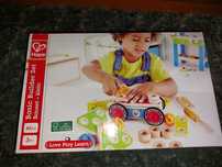 Zestaw konstruktora E3080 Hape sensoryka motoryka montessori