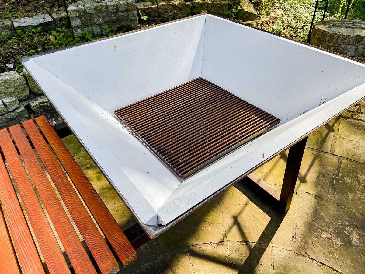 Nowy Tepan-Grill 110 x 110 duży na drewno węgiel