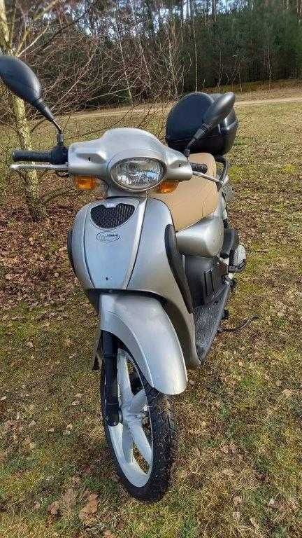 Aprillia Scarabeo 100 ; lekki i mocny; trwały i niezawodny