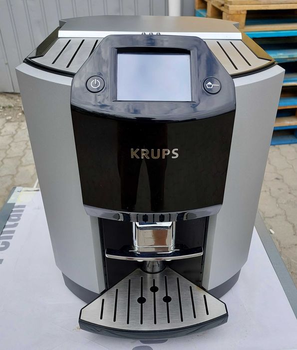 Кофемашина премиум класа Крупс Krups EA 9000 с цветным дисплеем