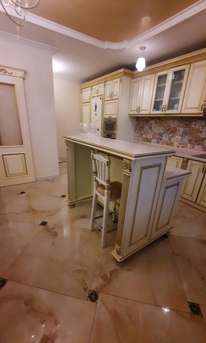 Продаж двохповерхової  квартири еліт-класу Новояворівськ