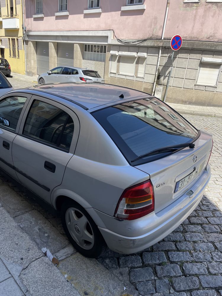 Opel astra 1.4 16v