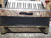 Аккордеон Hohner-120 басів