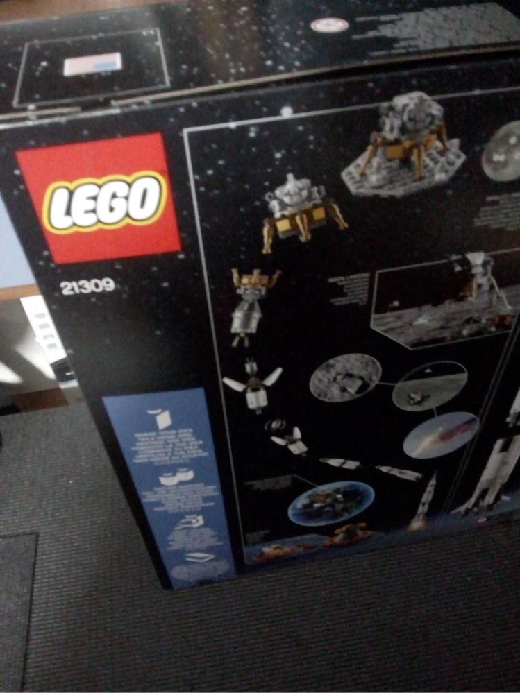 Lego 21309 Nasa Apollo Saturn V