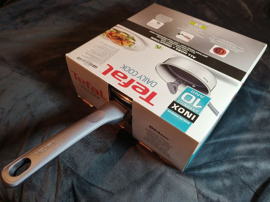 TEFAL DAILY COOK głęboka patelnia z pokrywką 24cm wszystkie kuchenki