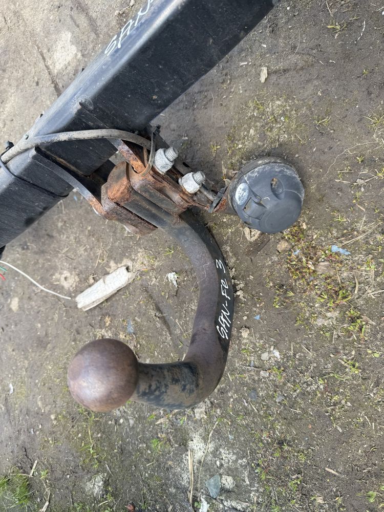 Фаркоп причіпне прицепное Hyundai Santa Fe 12-18