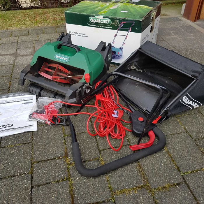 Kosiarka elektryczna cylindryczna QUALCAST SCM32A 400W 32cm