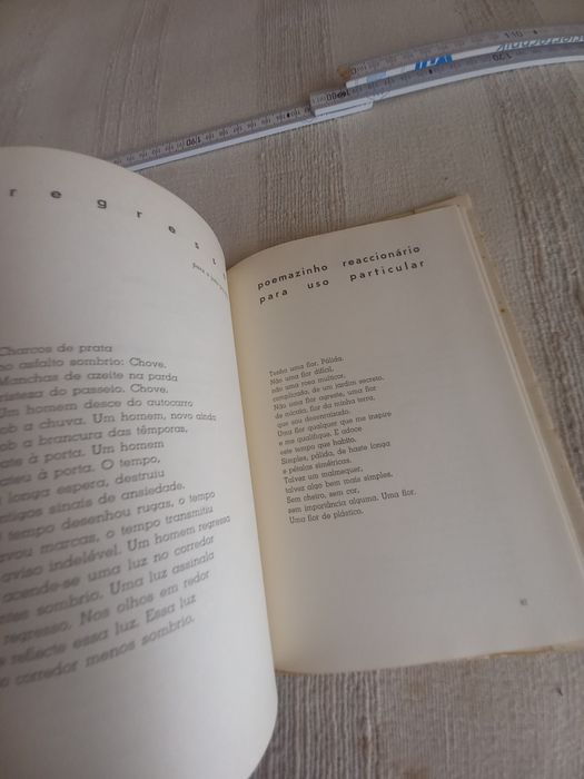 Primeira edição de poesia de Rui Knopfli