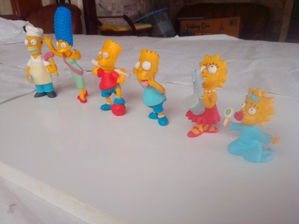 Família Simpsons bonecos