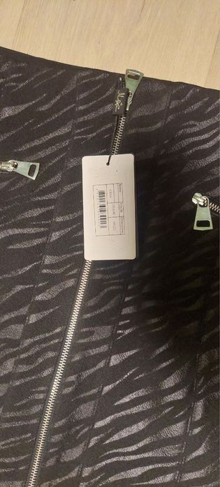 Продам женскую юбку