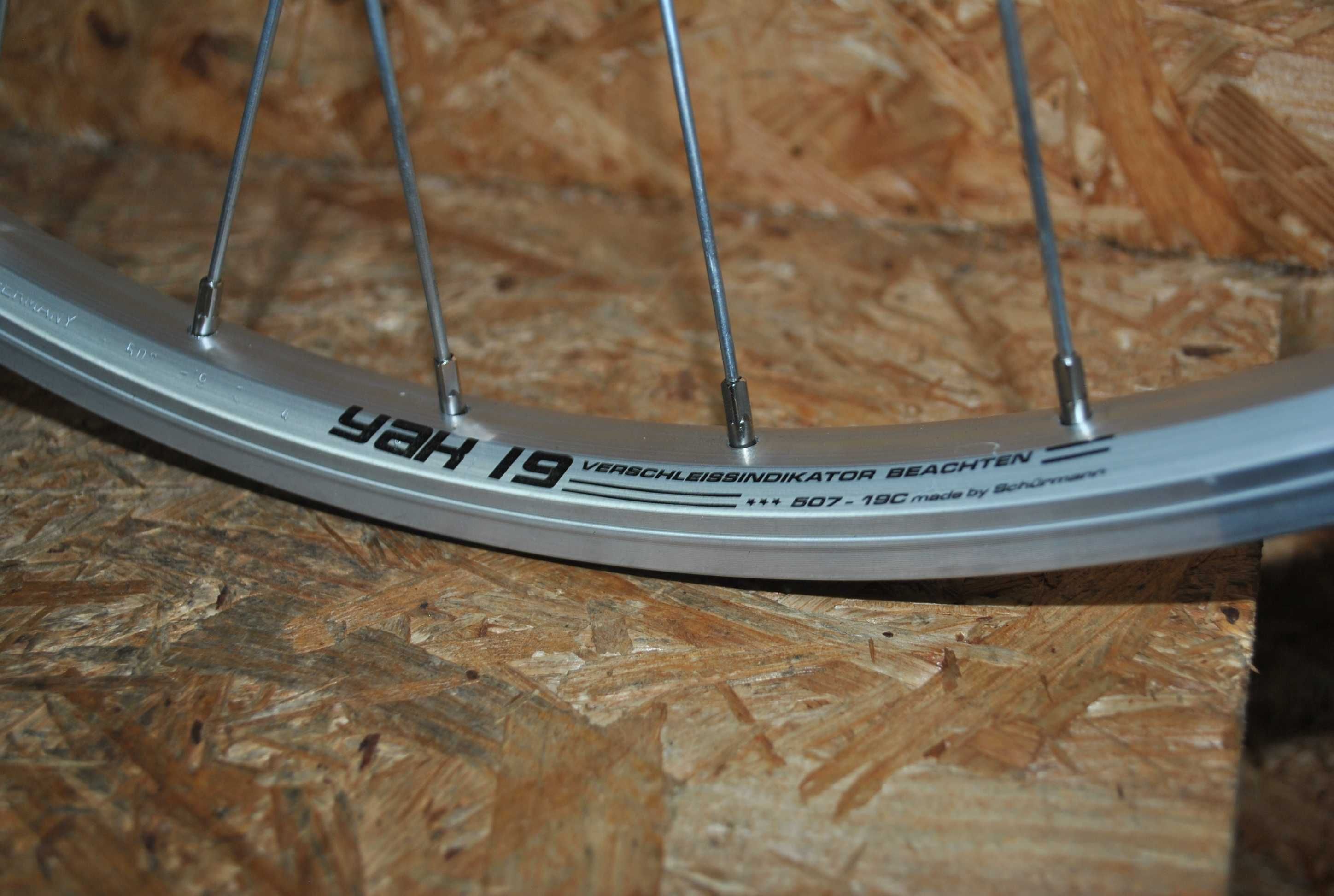 Koło rowerowe kompletne Tylne Tył 24 cali Shimano Nexus 3 biegi