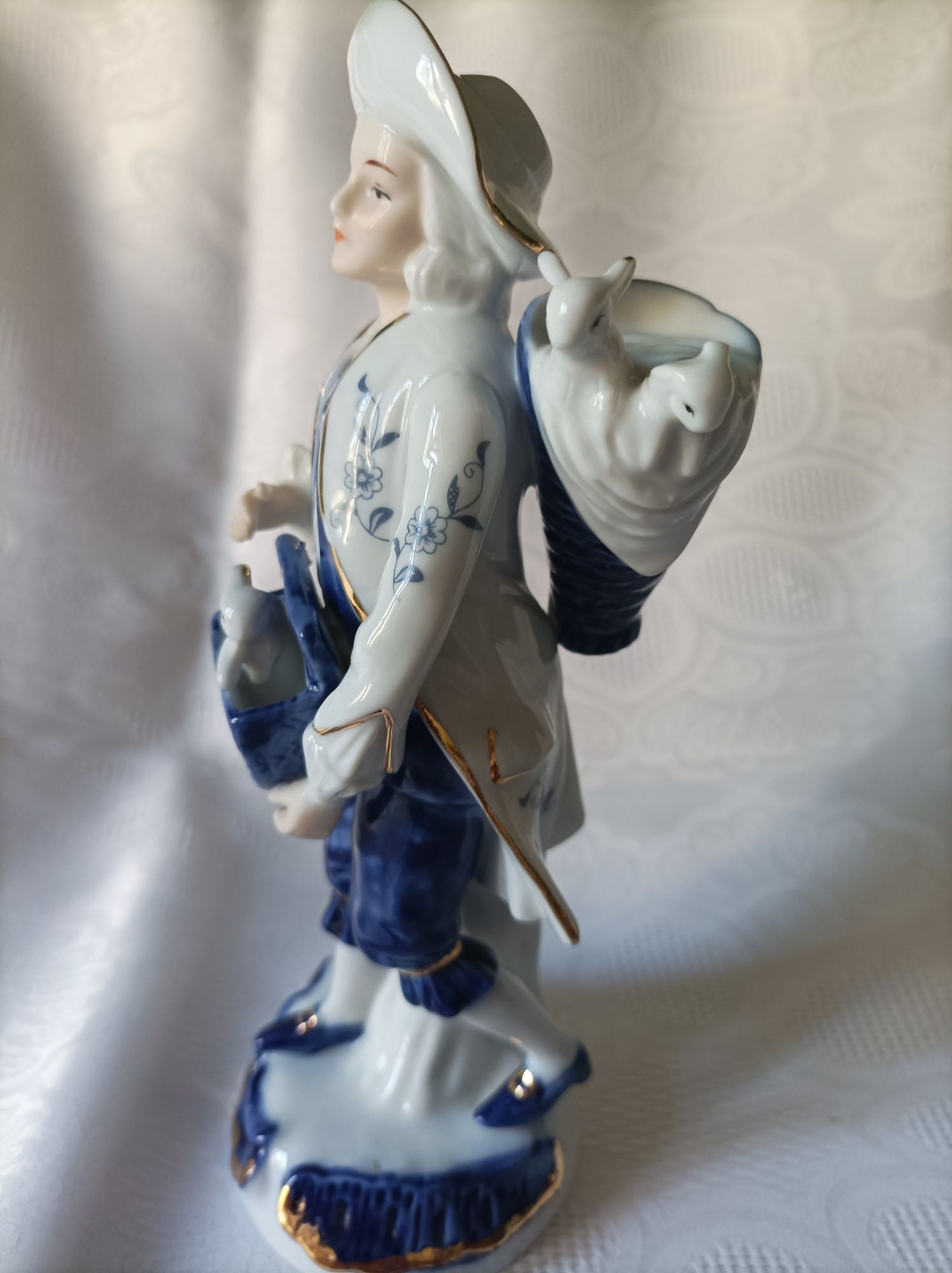 Figurka porcelanowa Hand Made Rococo cdc