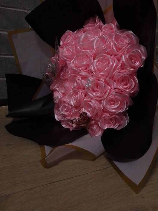 Атласні квіти на замовлення