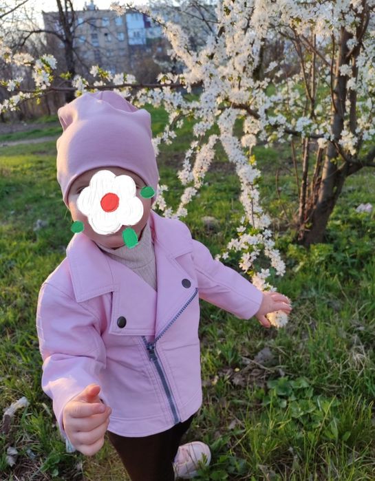 Рожева косуха на дівчинку