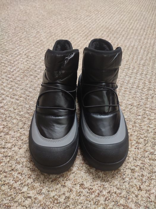 Ботинки дутики зимові чоловічі (унісекс) на штуч.хутрі 39 розміру