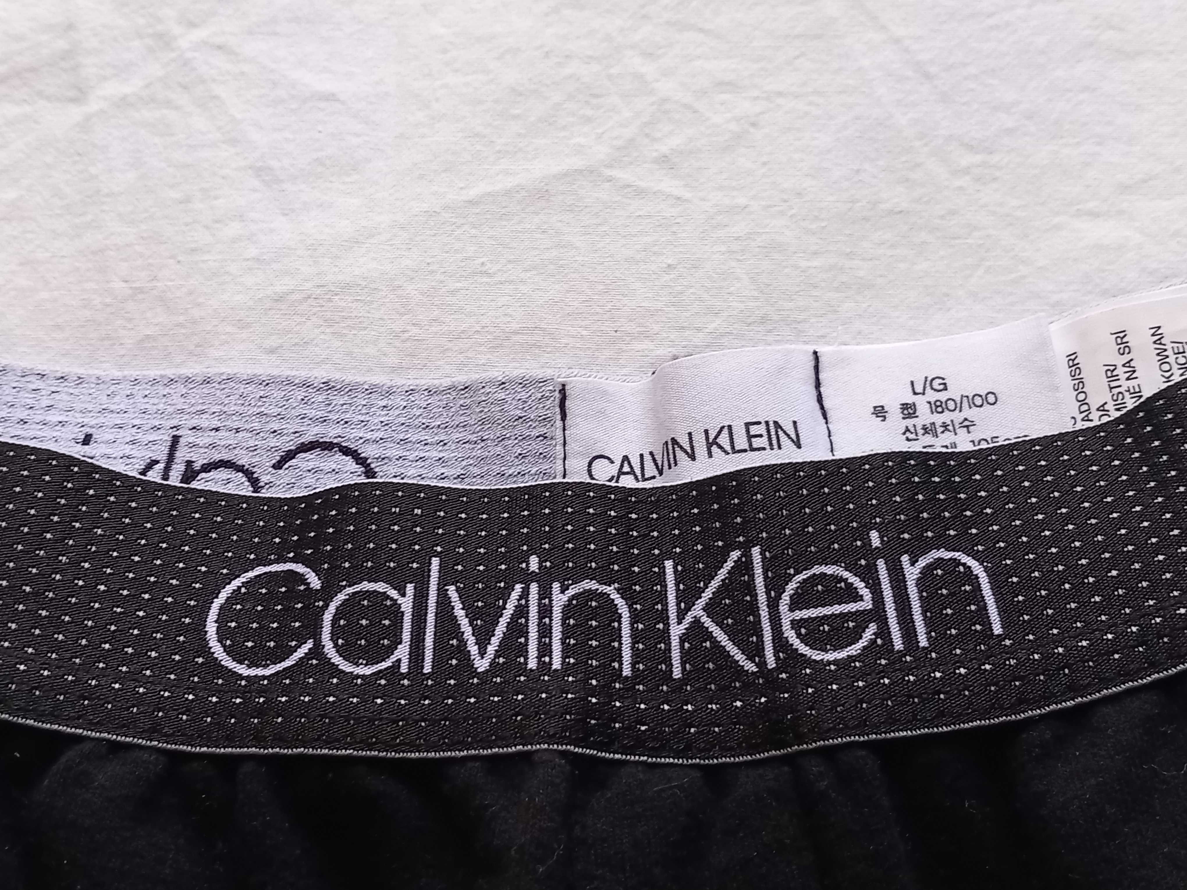 Spodnie dresowe męskie Calvin Klein M